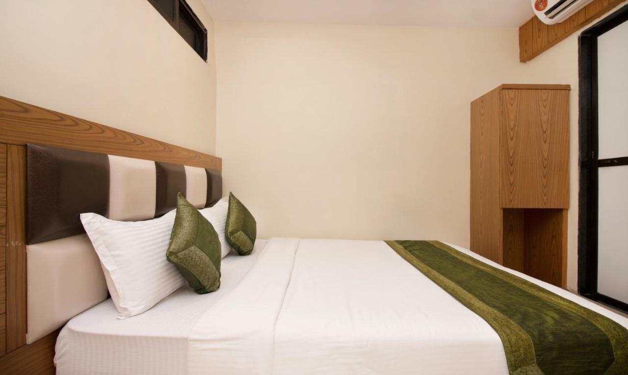Hotel Residency Park Mumbai  Buitenkant foto